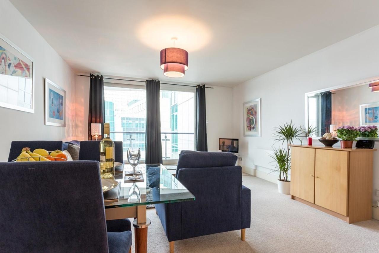 St. George Wharf By Thesqua.Re Apartment London Bagian luar foto