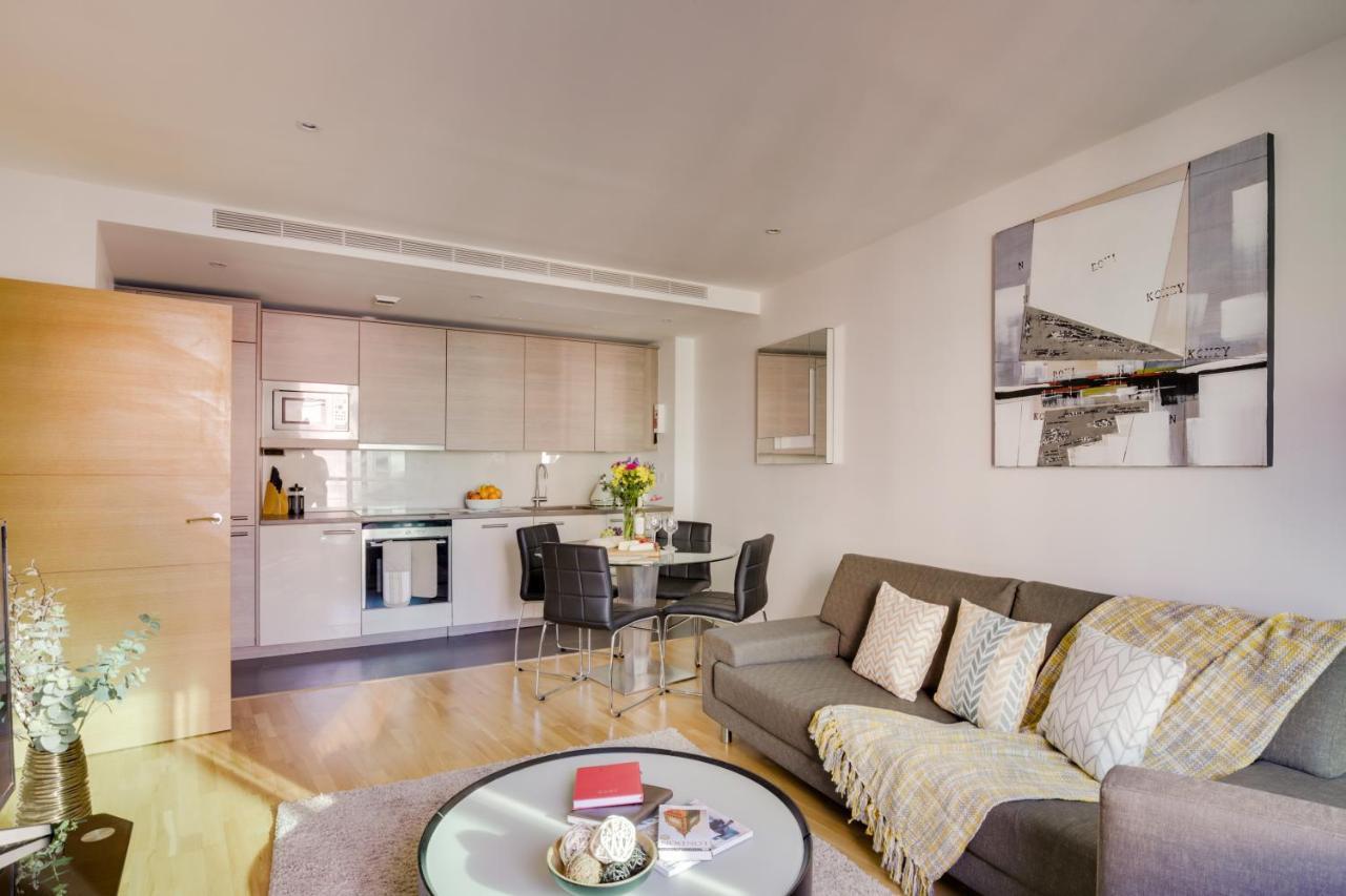 St. George Wharf By Thesqua.Re Apartment London Bagian luar foto