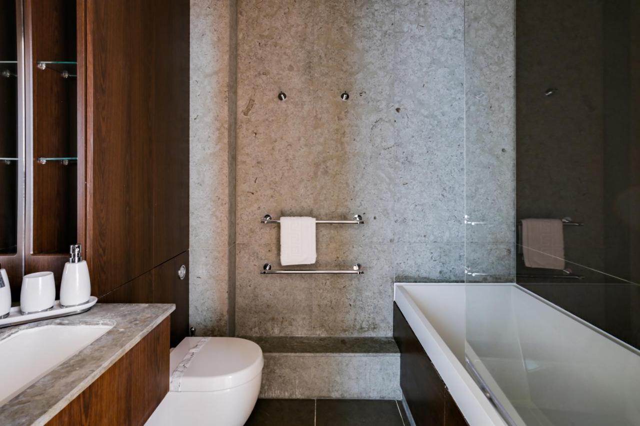St. George Wharf By Thesqua.Re Apartment London Bagian luar foto